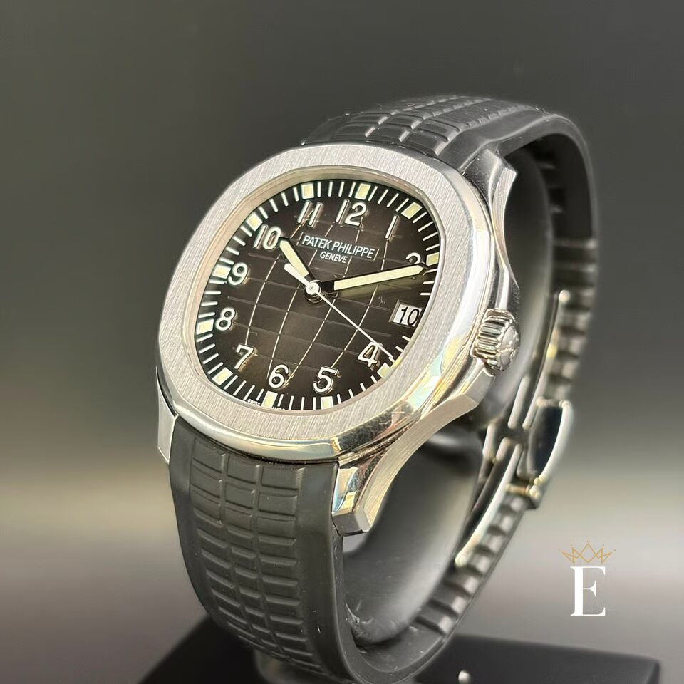 Relógio seminovo selecionado Empire Watches